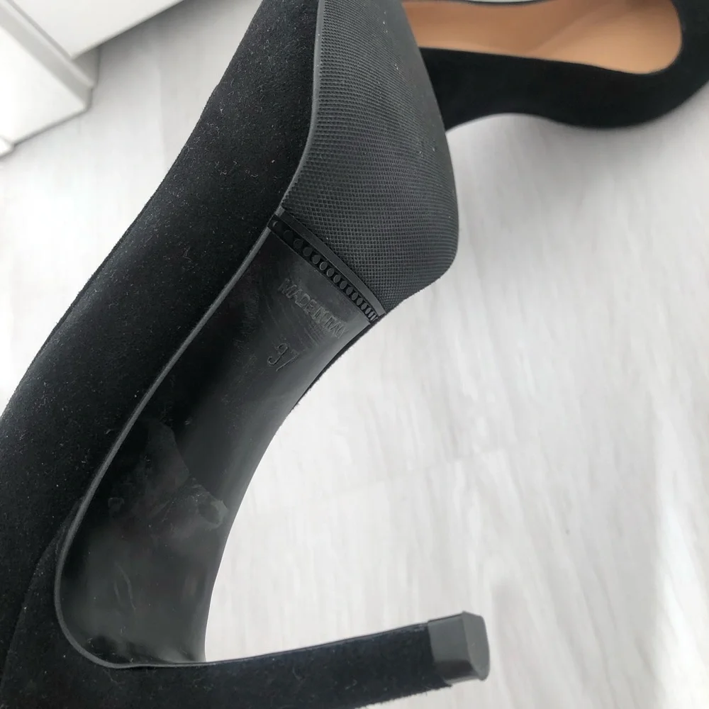 New Gravitypope Black Heels - Picture 5 of 7